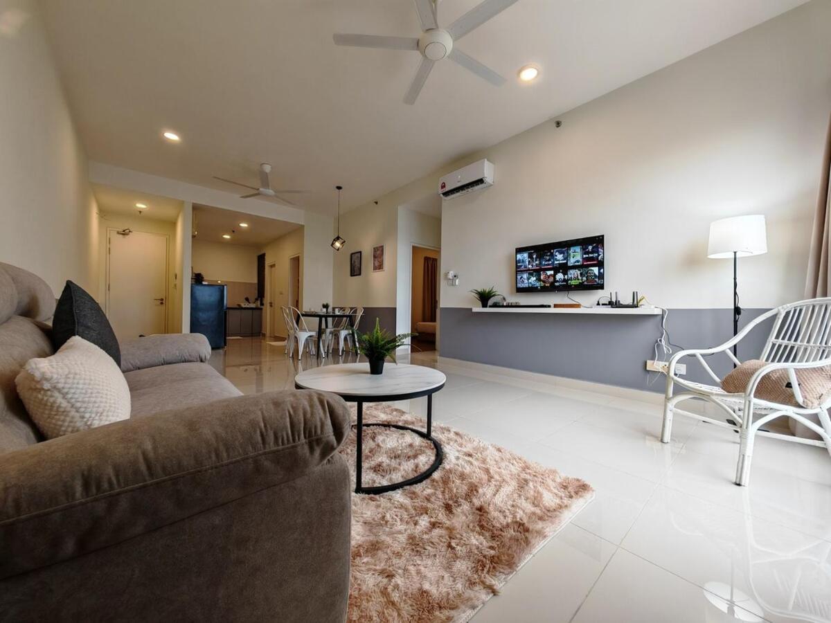 Mykey The Apple 2 Bedroom Near Jonker Apartment *